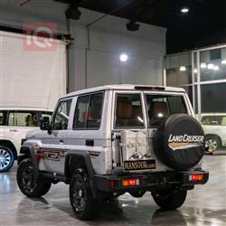 تويوتا لاند كروزر 76